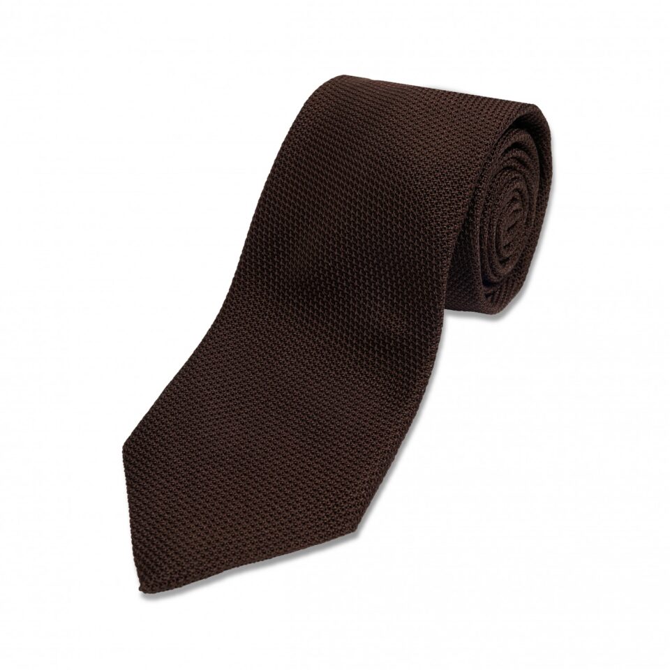 (product) Chocolate Brown Grenadine (Garza Fina), Rolled view